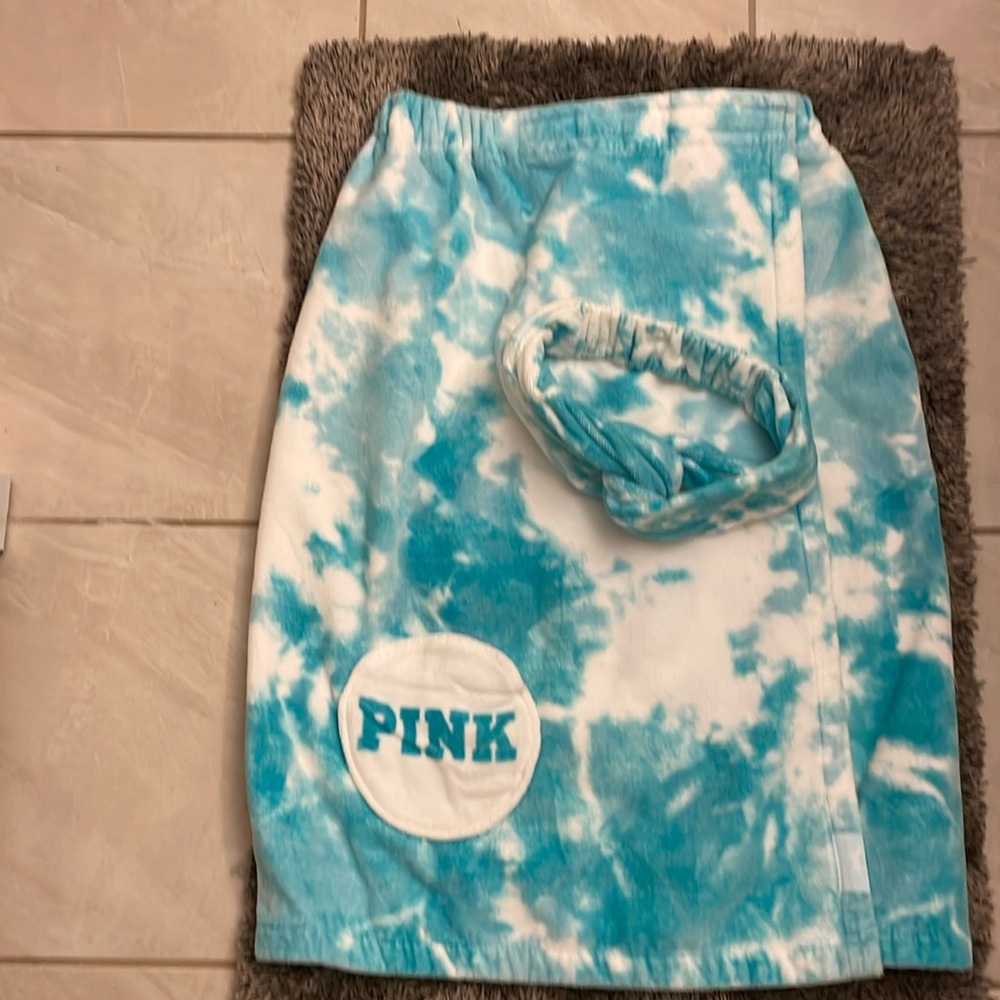 Pink bath wrap, and headband